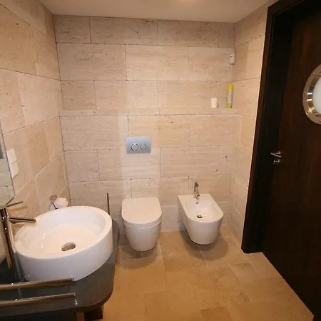 Belvedere בית נופש *